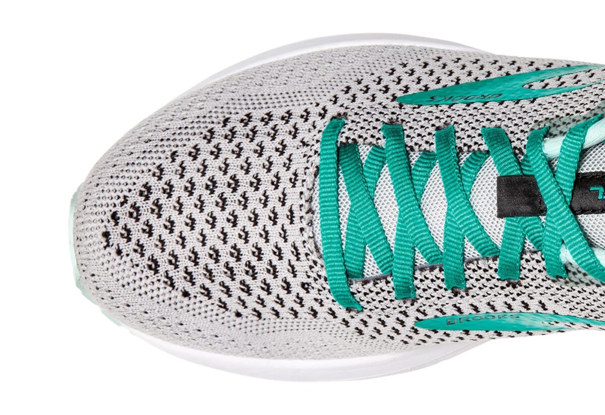 WOMEN'S REVEL 4 Brooks Running Shoes SA