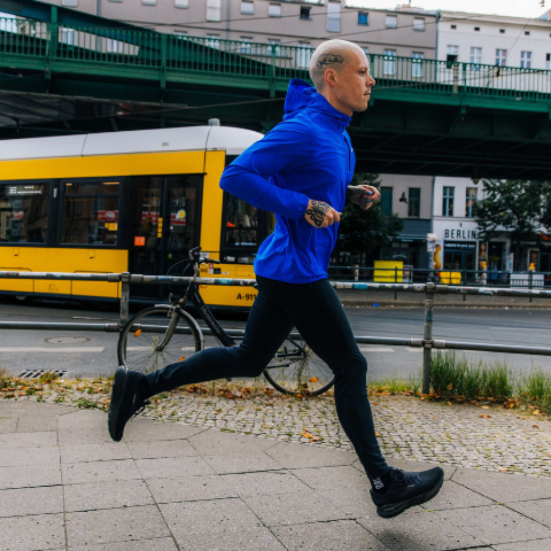 Brooks_Website holder_RSH_1080x1080_01